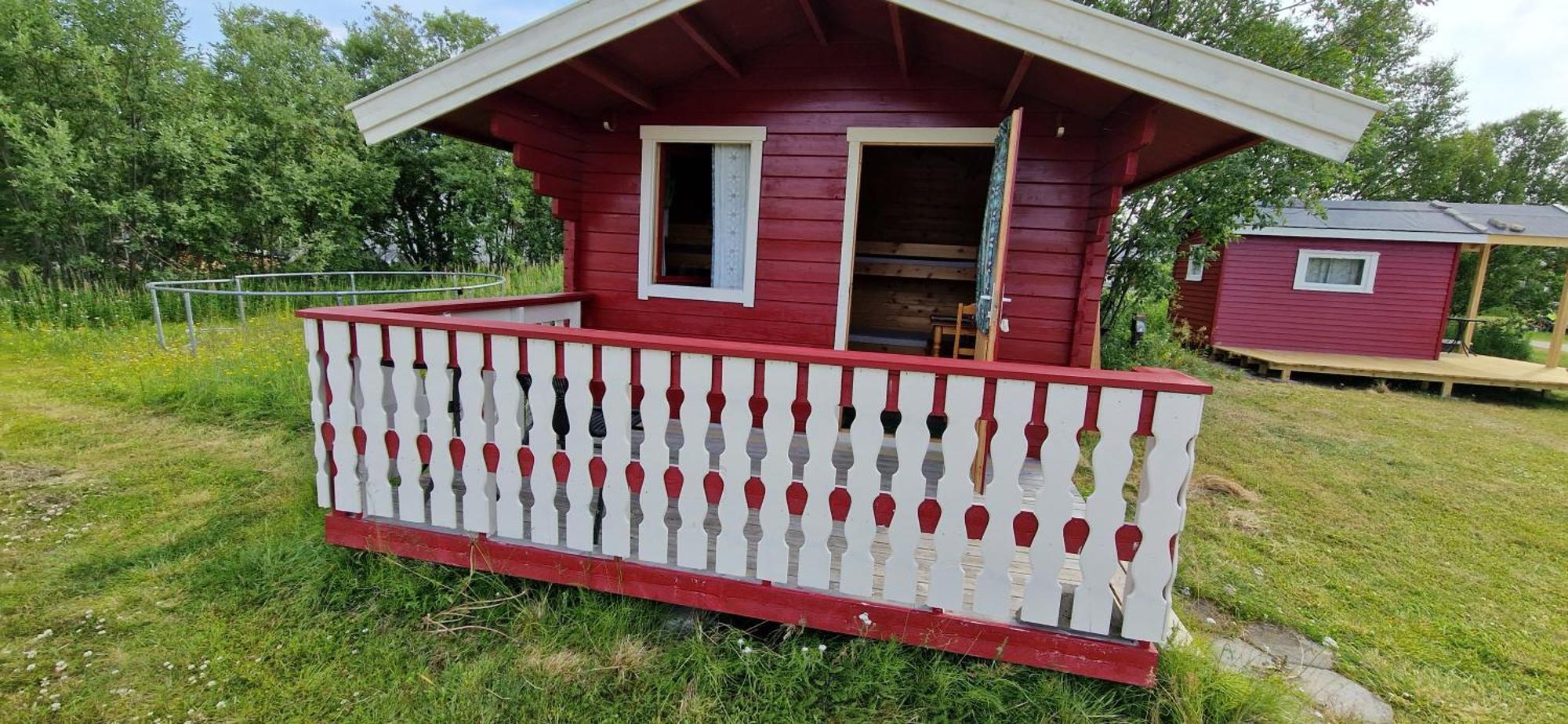 Bungalaven Lodge As Borselv Bagian luar foto